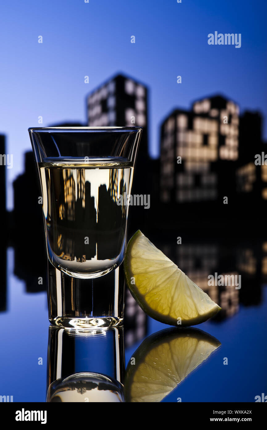 Tequila schießen im Stadtbild Einstellung Stockfoto