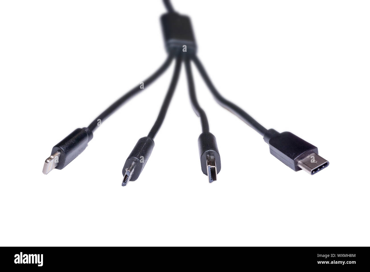 Ladekabel Adapter für verschiedene Verbindungen auf dem Mobiltelefon Stockfoto