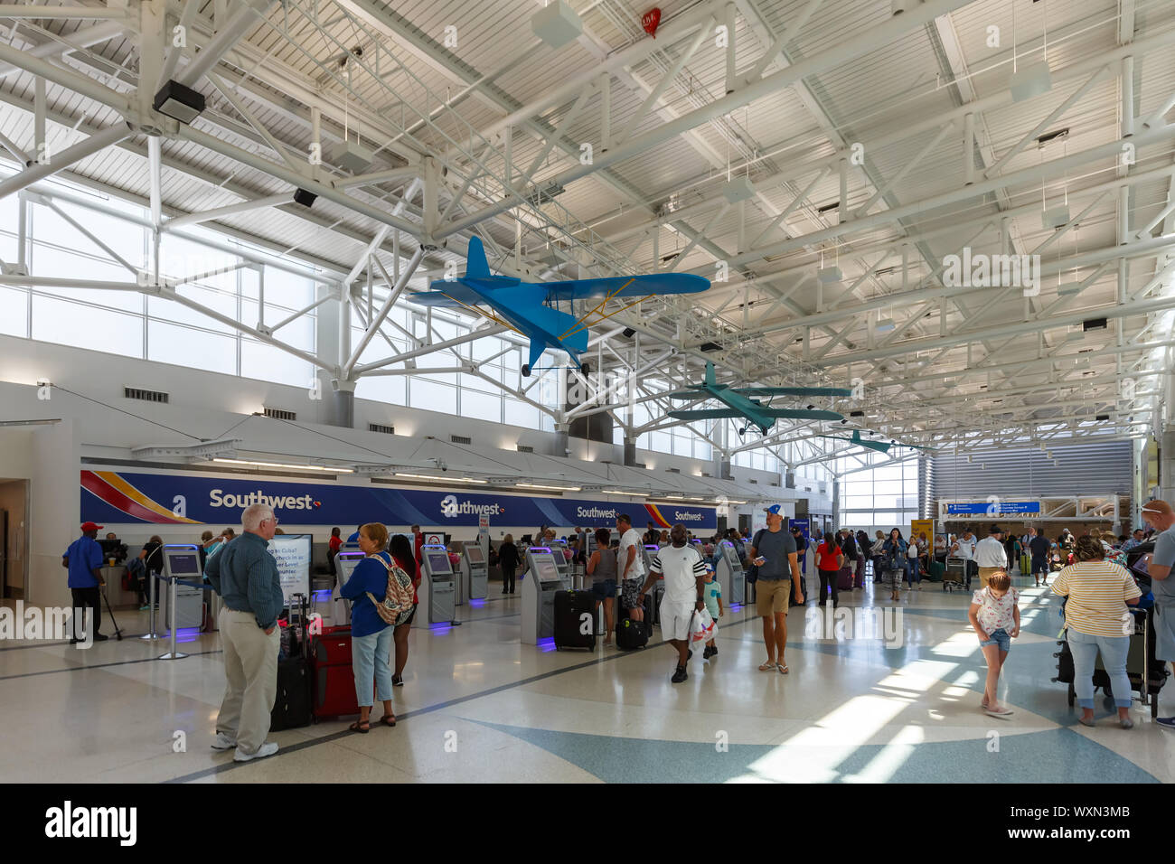Fort Lauderdale, Florida - April 6, 2019: Terminal 1 des Flughafen Fort Lauderdale (FLL) in Florida. Stockfoto