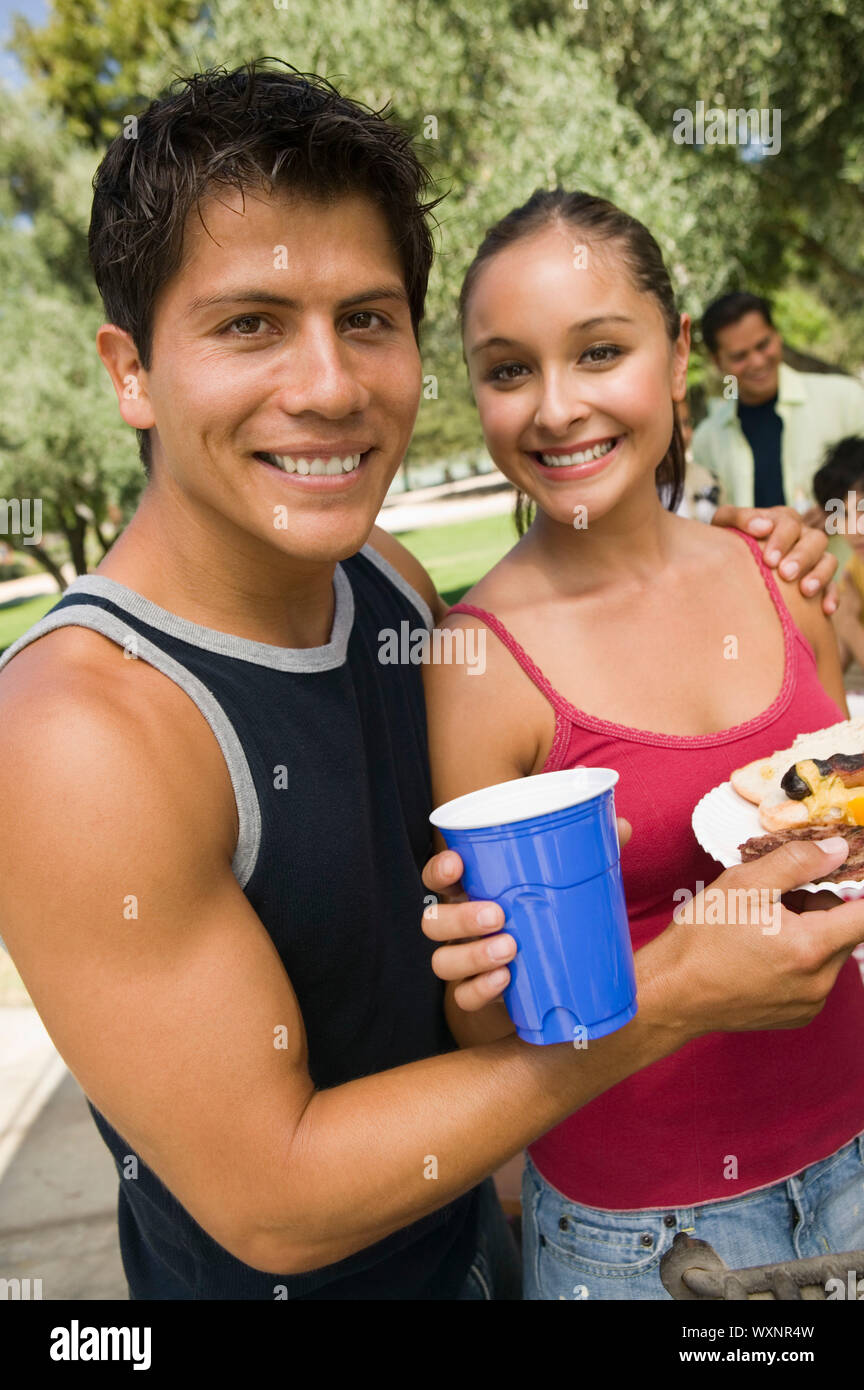 Paar bei einem Picknick Stockfoto