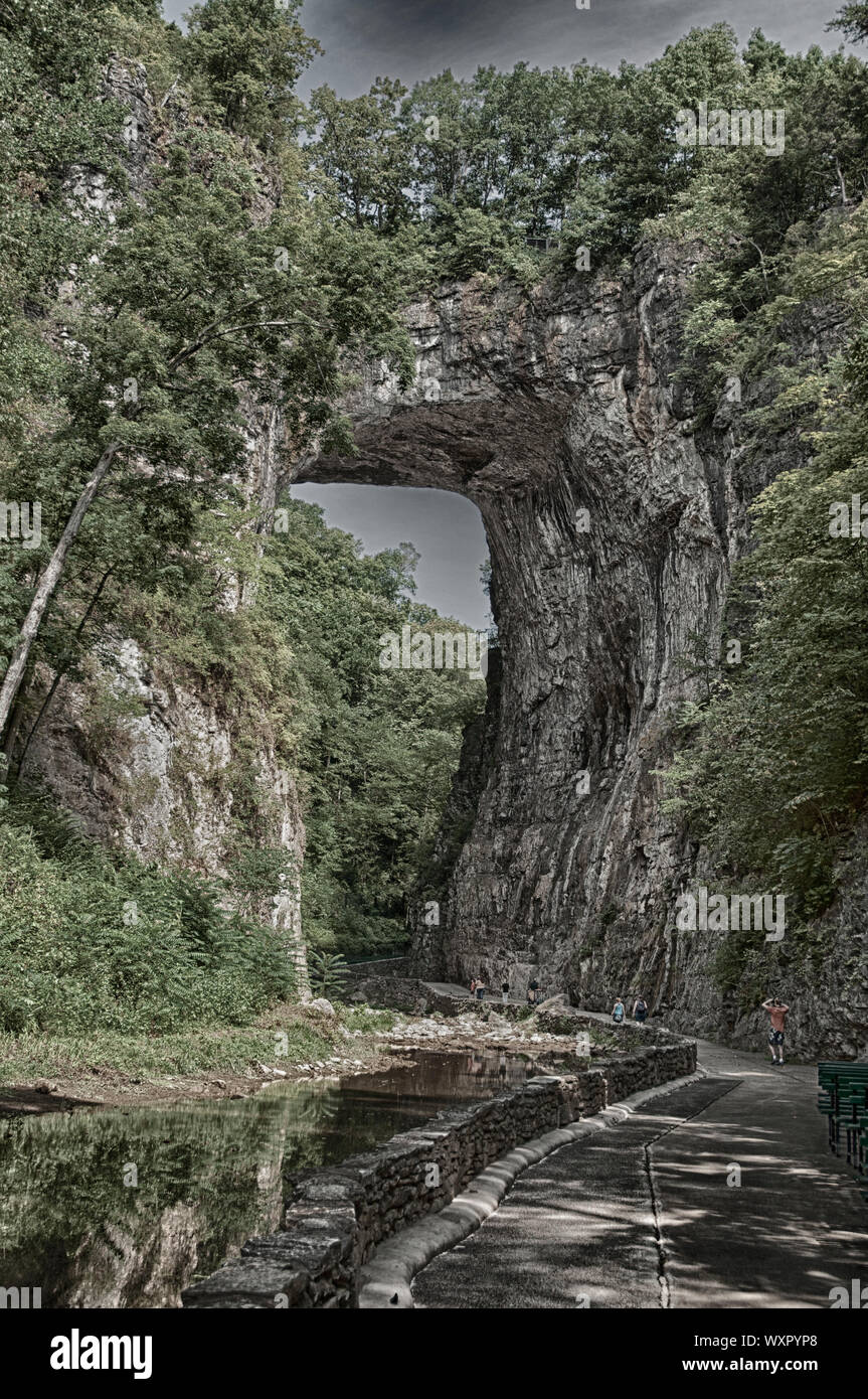 Nationalpark in Virginia zeigt die natürlichen Felsen Brücke. Stockfoto