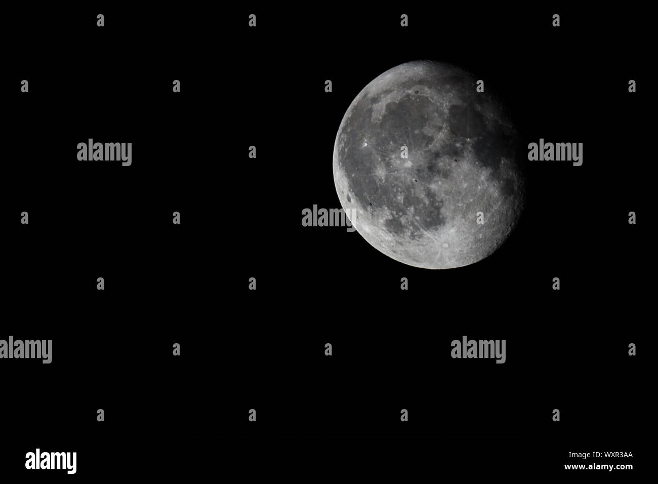 Newcastle upon Tyne, UK, 17. September 2019, Lunar Transit auf der Internationalen Raumstation ISS Über die 92.13% mit abnehmendem Mond Gibbous bei 17.500 MPH, Kredit David Whinham/Alamy leben Nachrichten Stockfoto