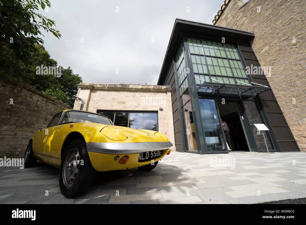 Offizielle Eröffnung Tag der neuen Jim Clark Museum in Duns, Schottland, Großbritannien Stockfoto