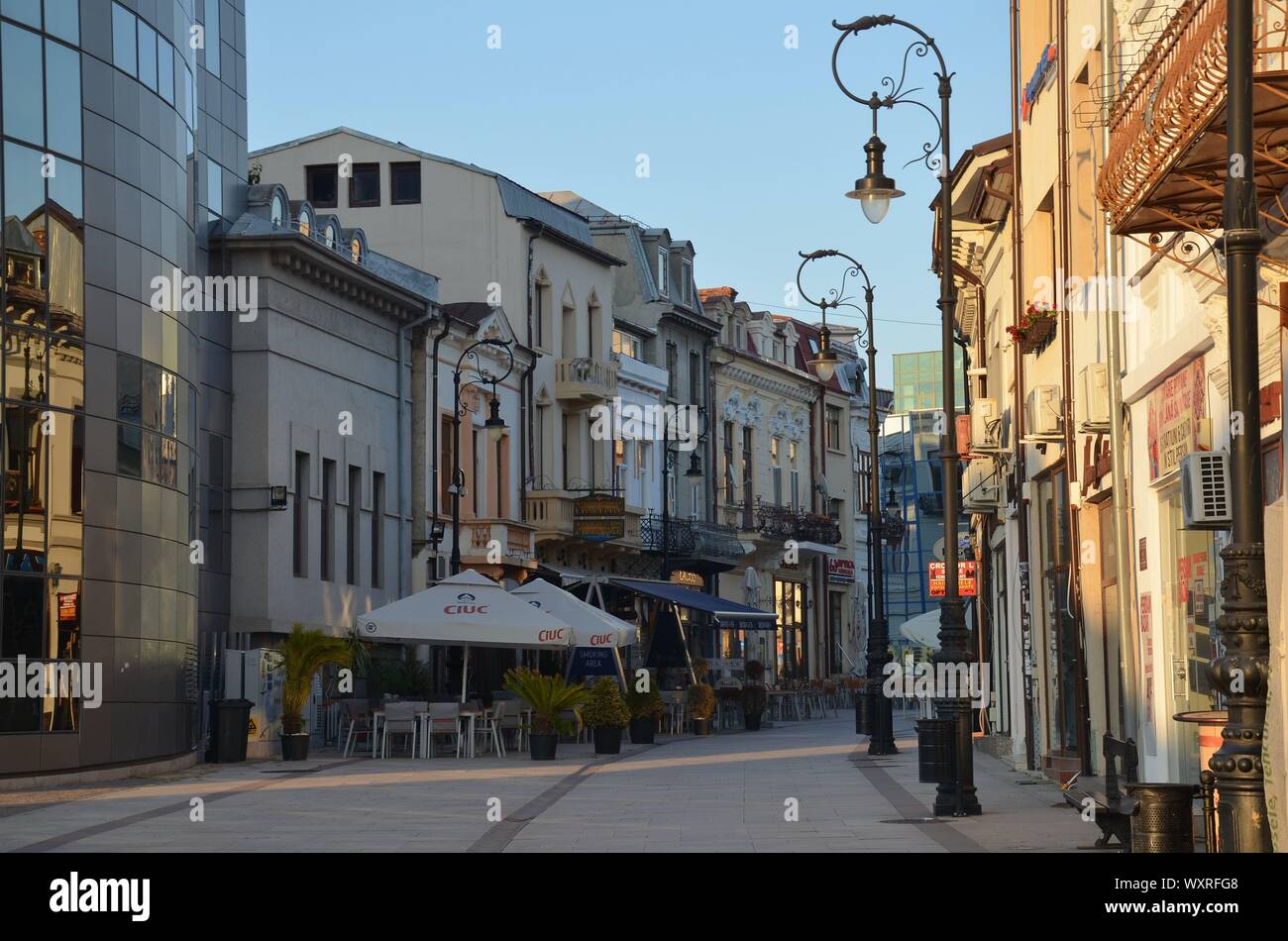 Craiova in Rumänien: Fußgängerzone im Lipscani-Viertel, Altstadt Stockfoto