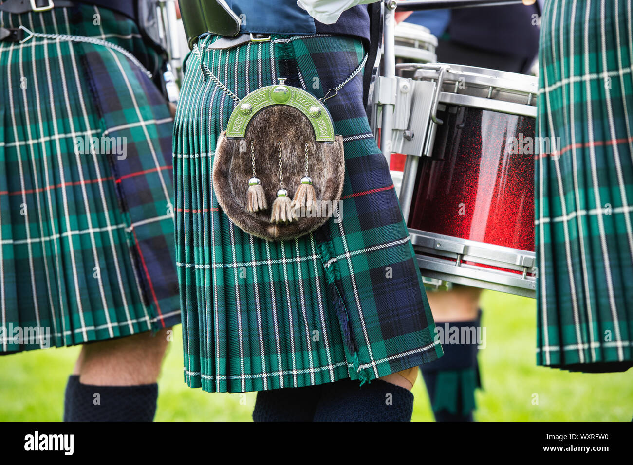 Camelon und district Pipe Band Drummer Kilts und sporran in Peebles highland games. Scottish Borders, Schottland Stockfoto
