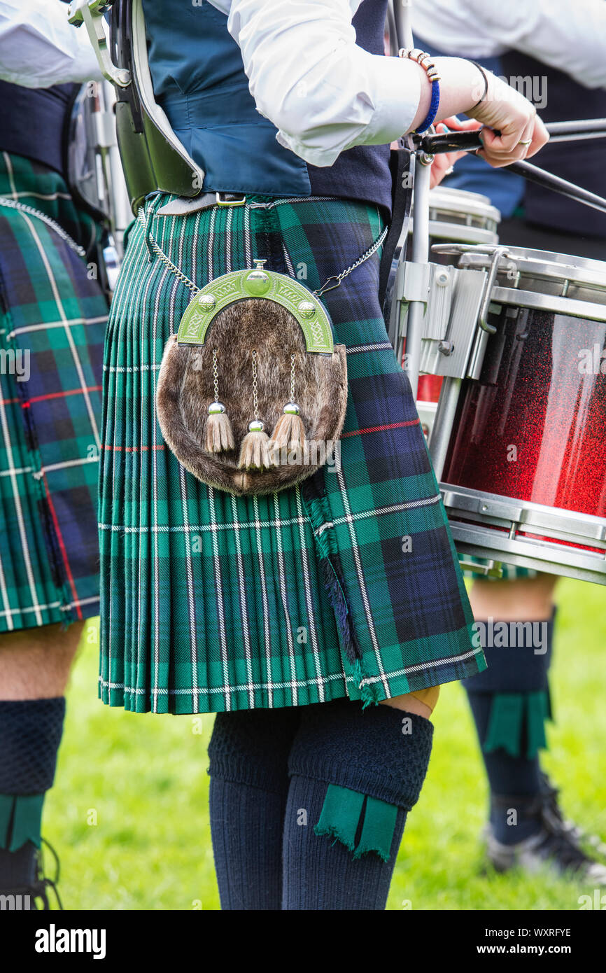 Camelon und district Pipe Band Drummer Kilts und sporran in Peebles highland games. Scottish Borders, Schottland Stockfoto