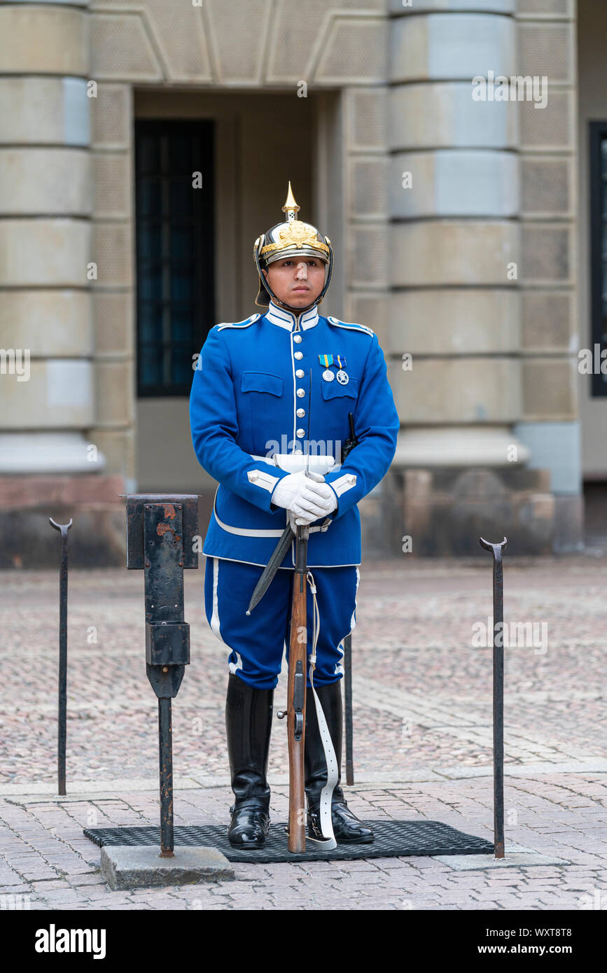 Stockholm, Schweden. September 2019. Ein Blick auf die Wachen vor dem königlichen Palast Stockfoto