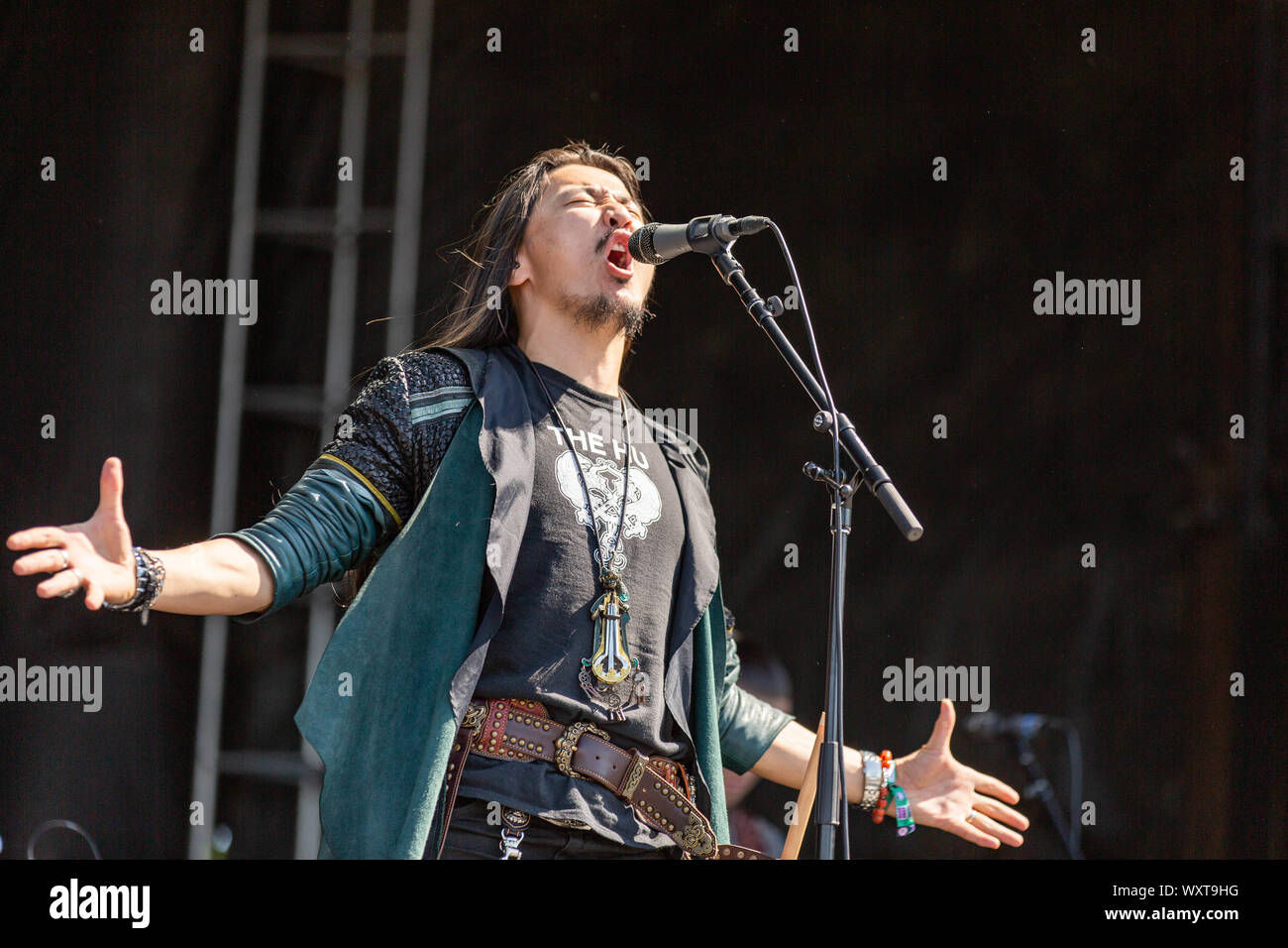 September 14, 2019, Chicago, Illinois, USA: JAYA (NYAMJANTSAN GALSANJAMTS) Der Hu während der Riot Fest Musik Festival bei Douglas Park in Chicago, Illinois (Bild: © Daniel DeSlover/ZUMA Draht) Stockfoto