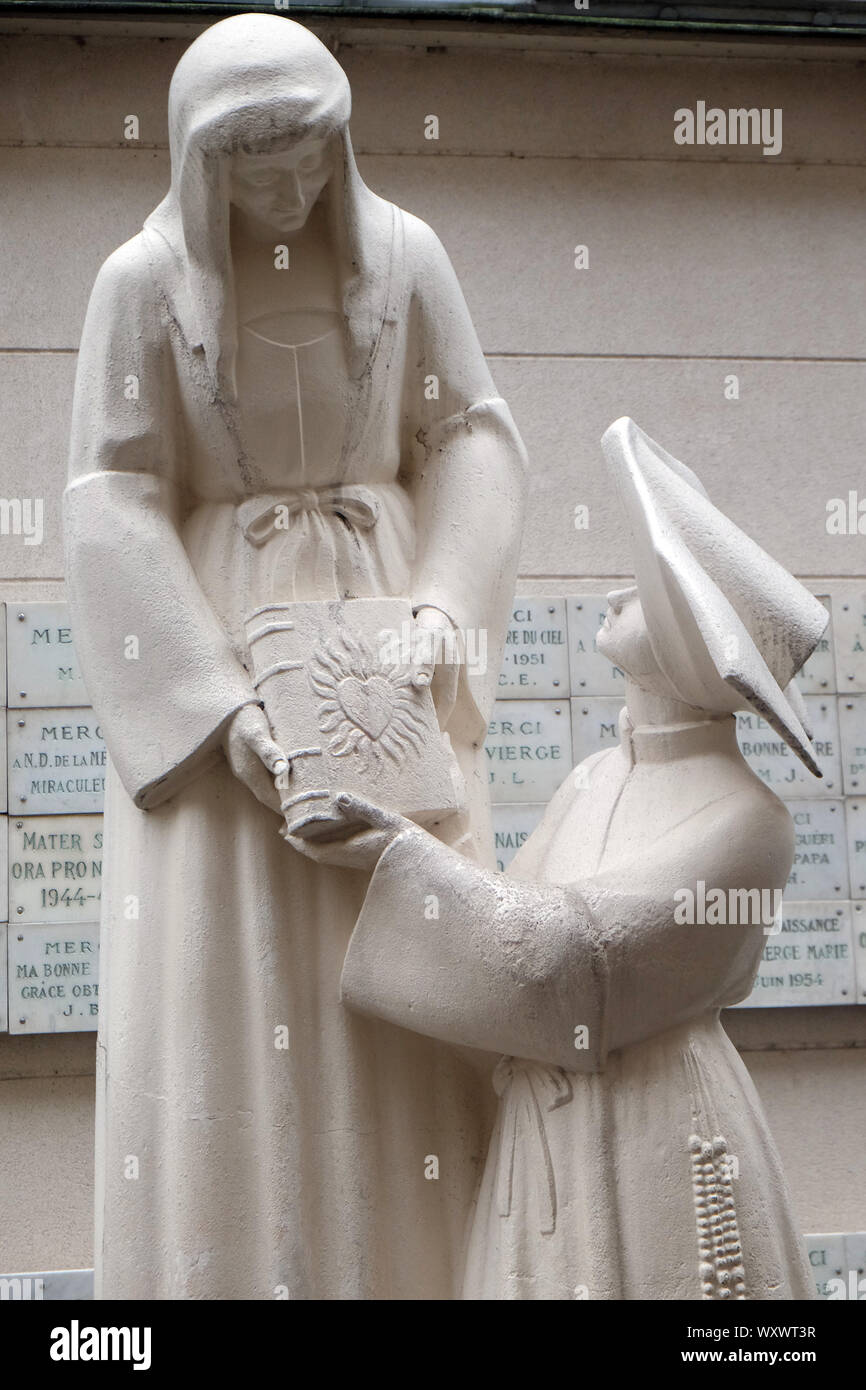 Saint Louise de Marillac, Kapelle Unserer Lieben Frau von der Wundertätigen Medaille in Paris, Frankreich Stockfoto