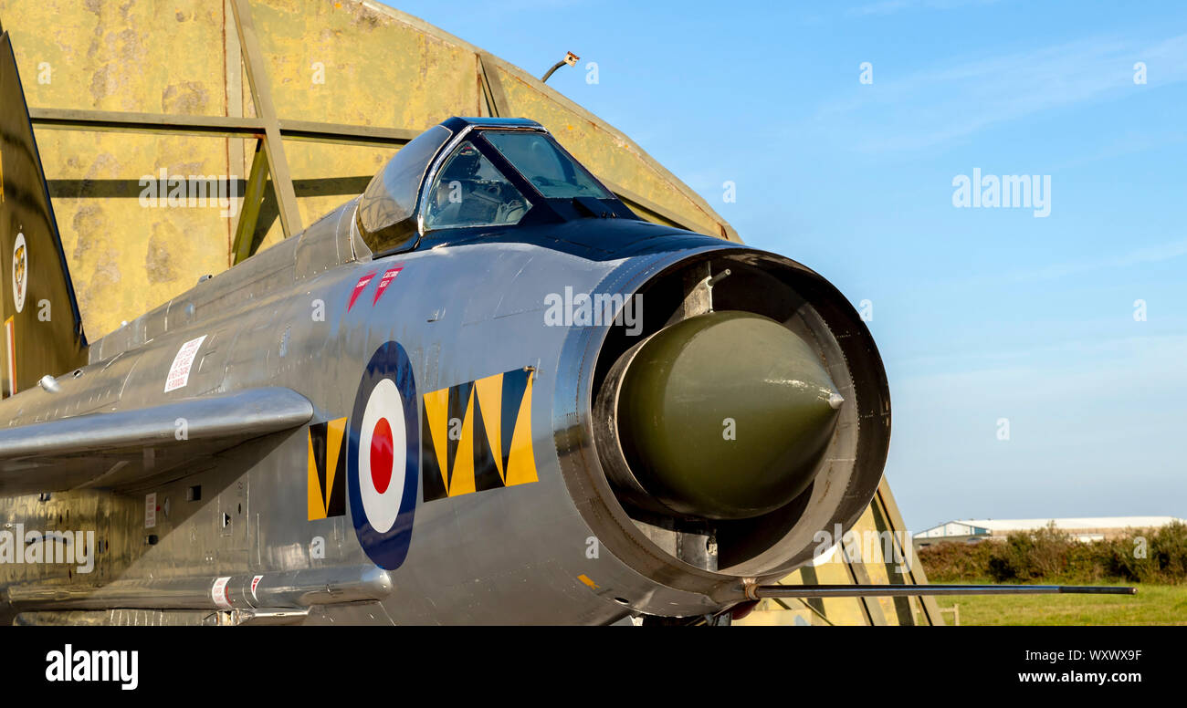 RAF Blitz XR768, nightshoot in Cornwall Aviation Heritage Centre Stockfoto