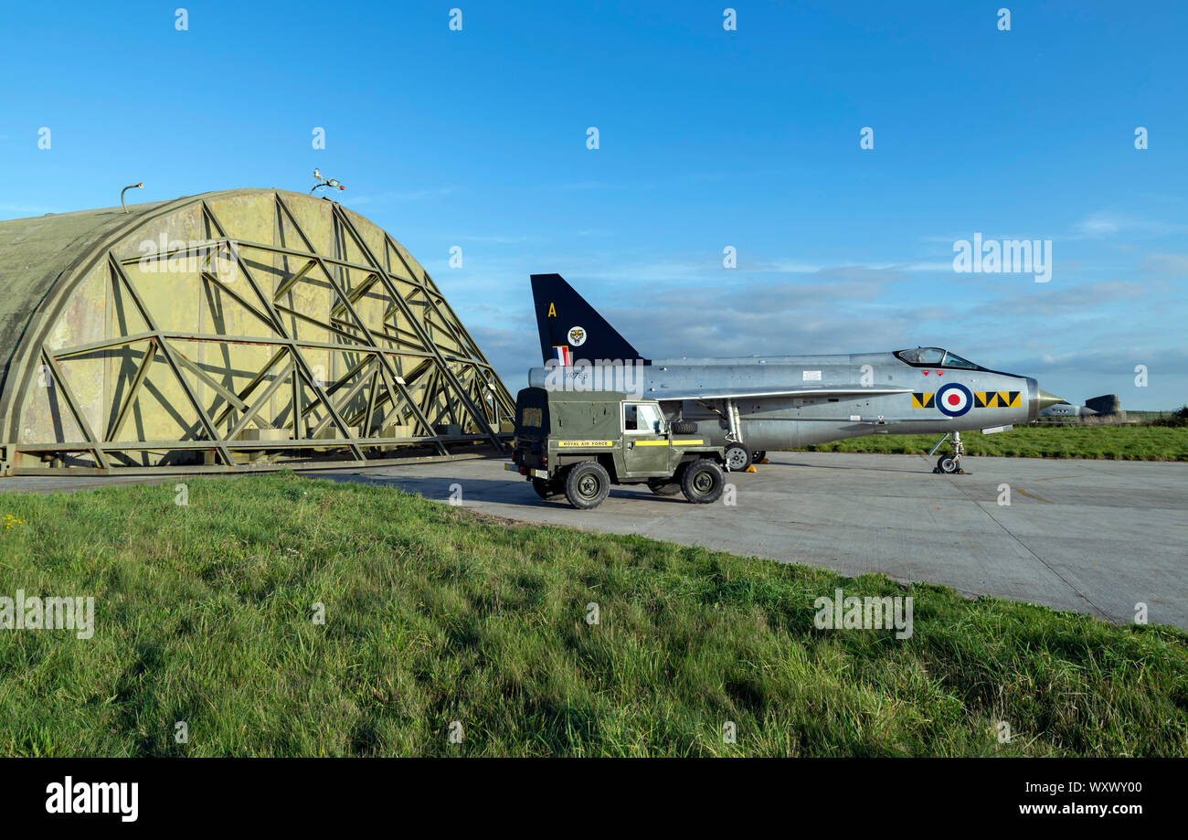 RAF Blitz XR768, nightshoot in Cornwall Aviation Heritage Centre Stockfoto