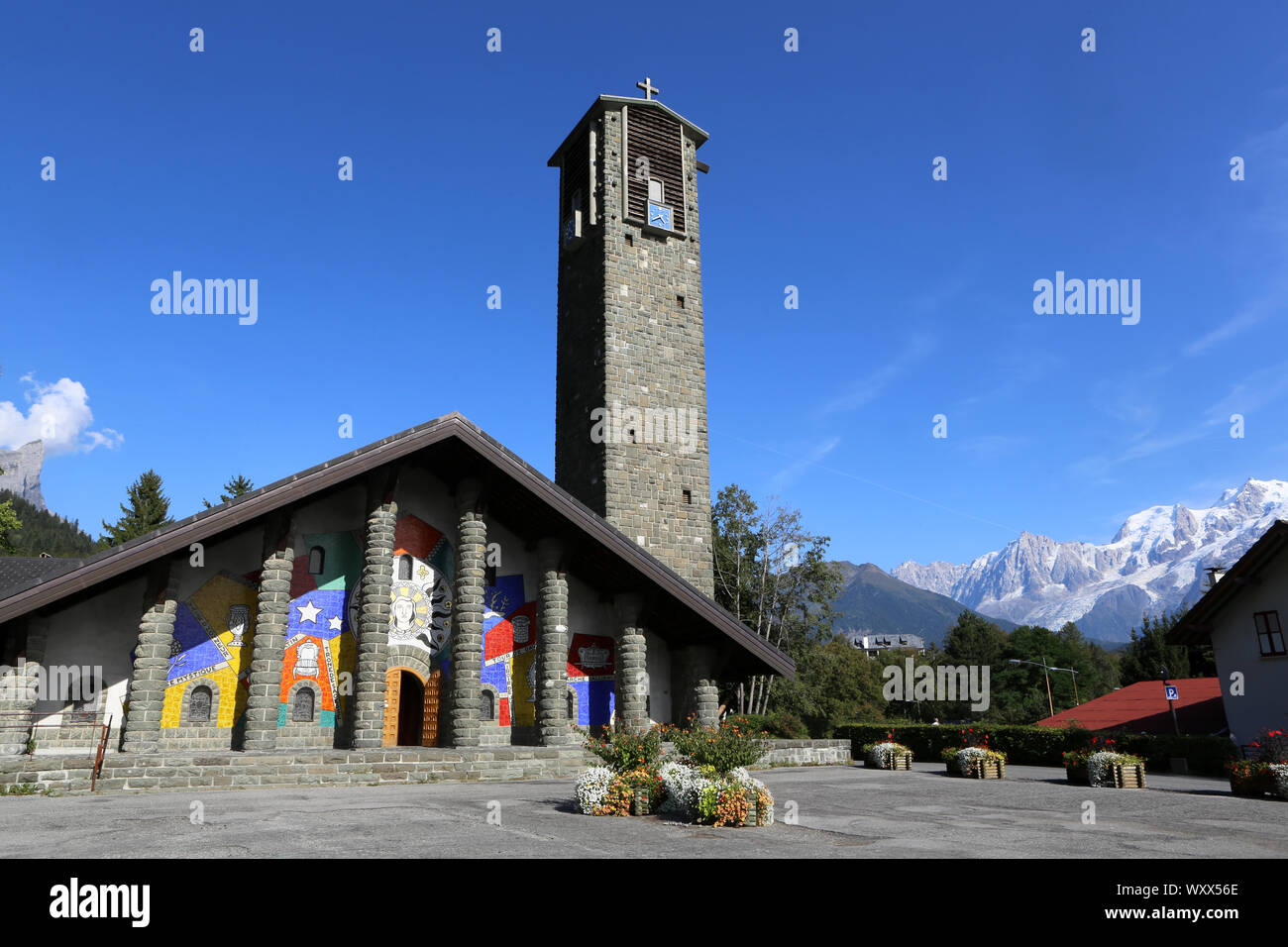 Eglise Notre-Dame de Toute Grâce. Plateau d'Assy. Passy. Frankreich. /Maria voll der Gnade des Plateau d'Assy. Passy. Haute-Savoie. Frankreich. Stockfoto