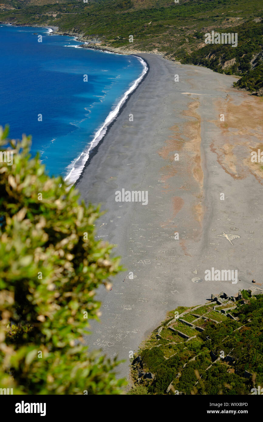 Nonza Strand Landschaft im Departement Haute-Corse departement Cap Corse im Norden Korsika Frankreich. Stockfoto