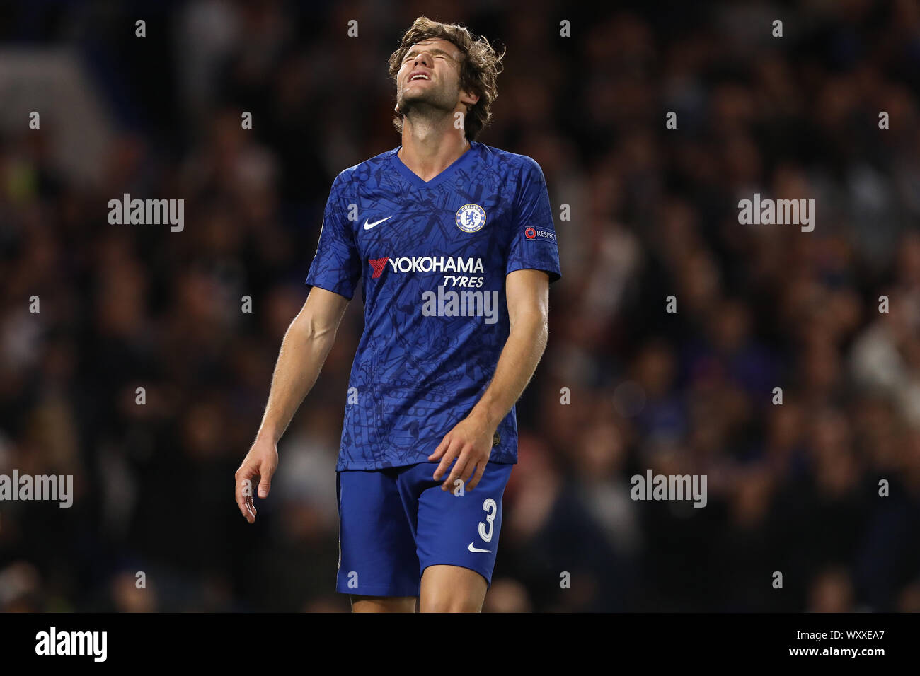 London, Großbritannien. 17 Sep, 2019. Marcos Alonso von Chelsea reagiert während der heimniederlage nach Valencia - Chelsea v Valencia, UEFA Champions League - Gruppe H, Stamford Bridge, London, Großbritannien - 17 September 2019 Editorial nur mit der Credit: Spieltag Bilder begrenzt/Alamy leben Nachrichten Stockfoto