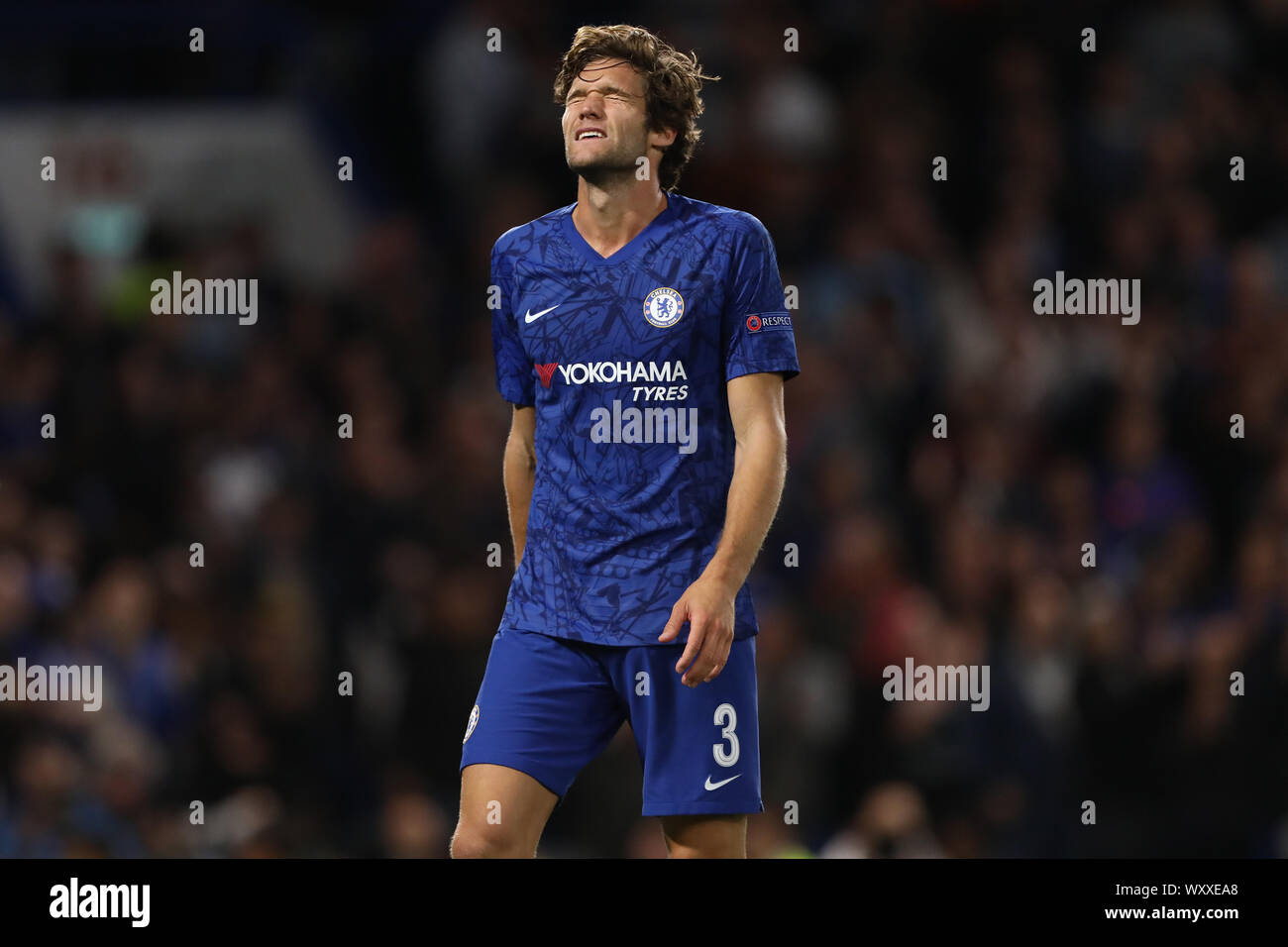 London, Großbritannien. 17 Sep, 2019. Marcos Alonso von Chelsea reagiert während der heimniederlage nach Valencia - Chelsea v Valencia, UEFA Champions League - Gruppe H, Stamford Bridge, London, Großbritannien - 17 September 2019 Editorial nur mit der Credit: Spieltag Bilder begrenzt/Alamy leben Nachrichten Stockfoto