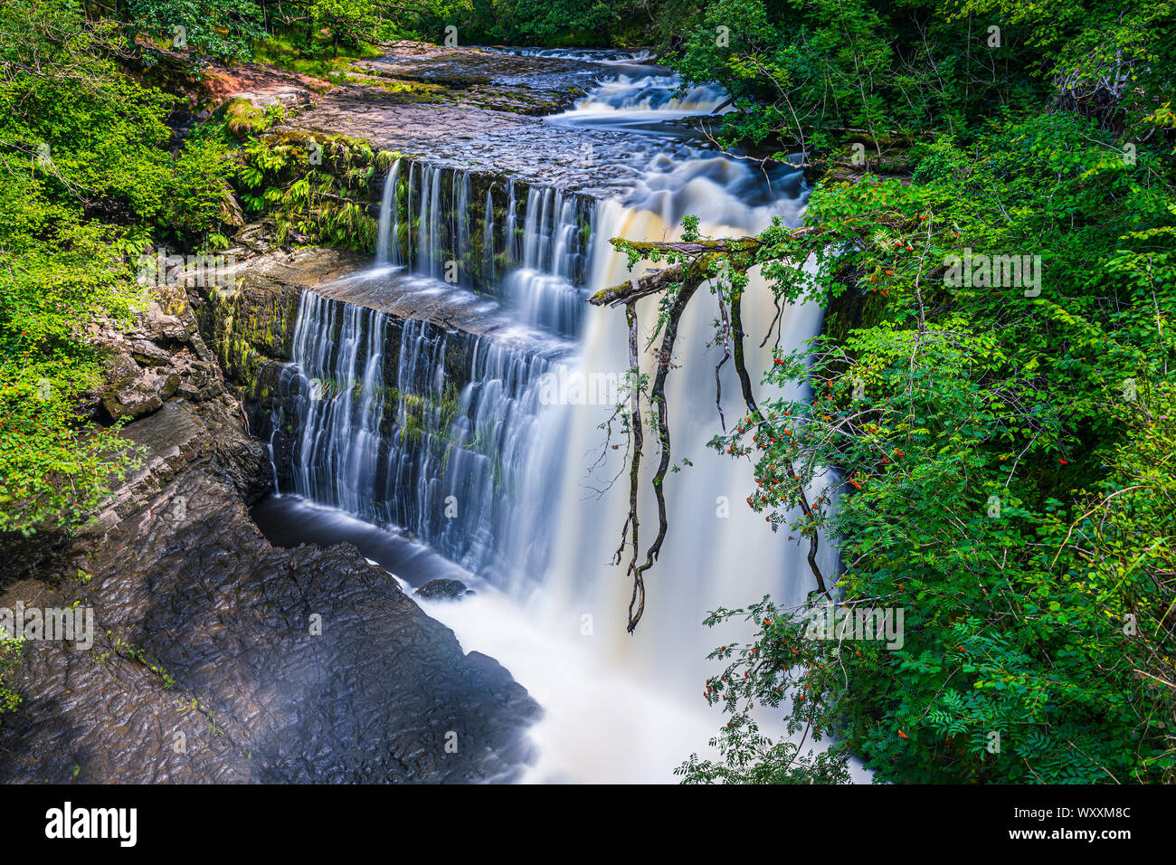 Sgwd Clun - gwyn. Wasserfall Wanderungen, Brecon Beacons National Park, Wales, Großbritannien. Stockfoto