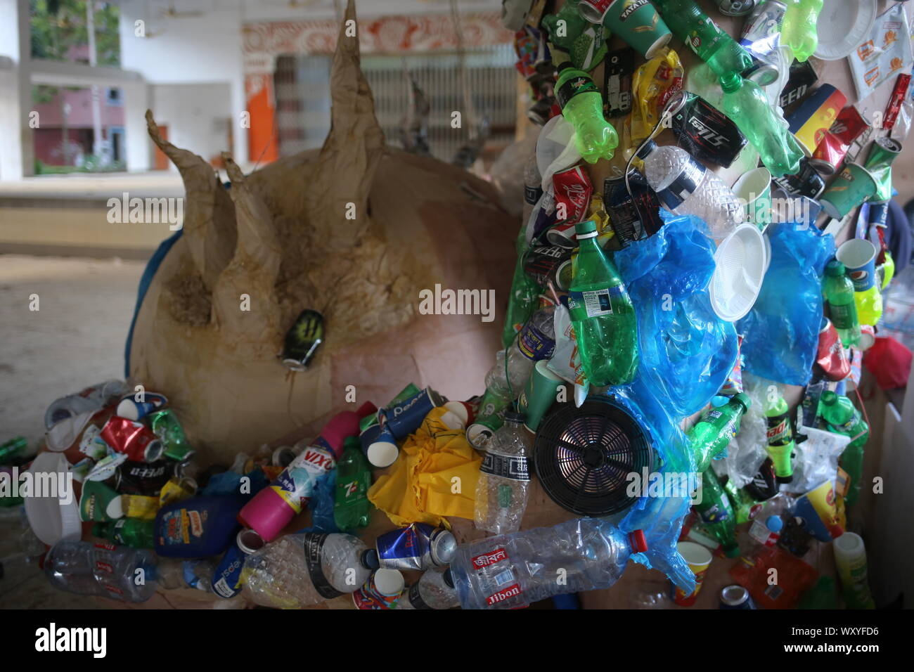 Giant Monster Stockfotos Und Bilder Kaufen Seite 3 Alamy