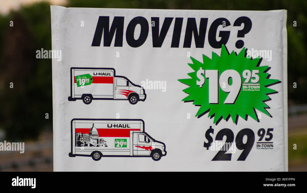 Uhaul Truck Stockfotos Und Bilder Kaufen Alamy