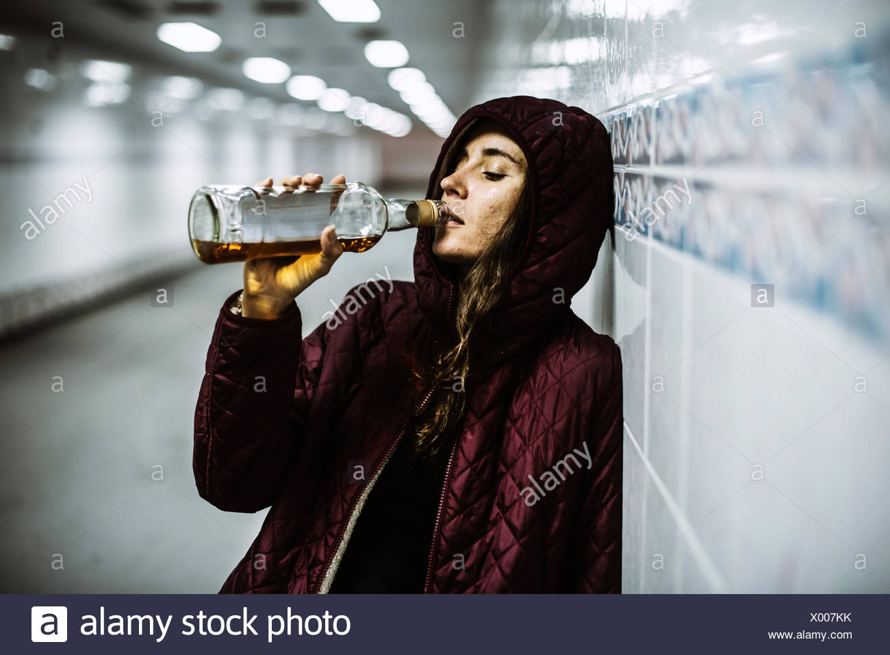 Betrunkene Frauen Stockfotos und -bilder Kaufen - Alamy