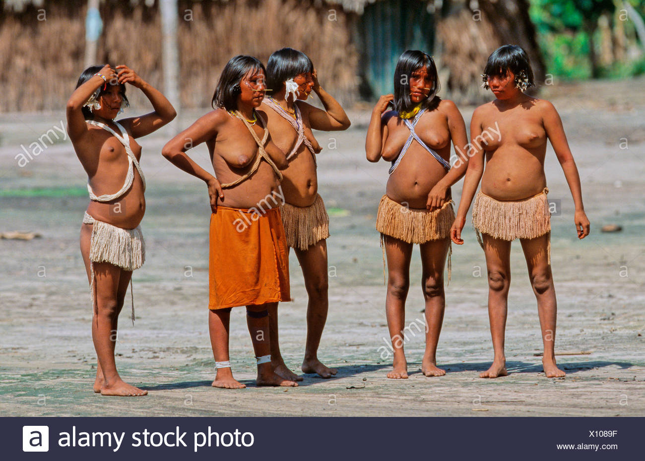 Venezuela South America Indios Yanomami Stockfotos& Venezuela South America Indios Yanomami Artesanato Halloween Eva ~ Venezuela South America Indios Yanomami Stockfotos& Venezuela South America Indios Yanomami