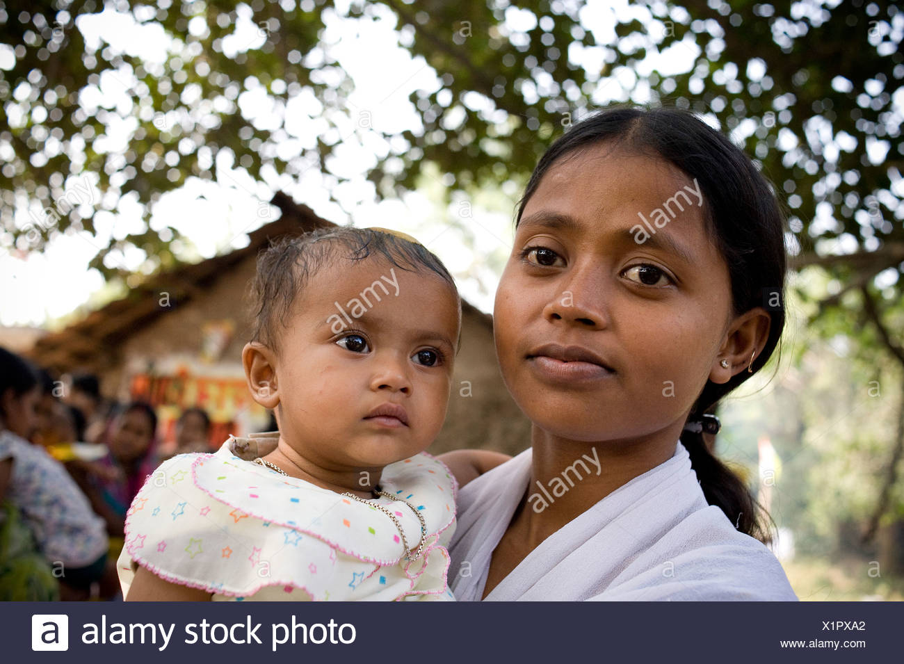 Frau Mit Kind Impfkampagne Fur Kinder Durch Die Deutschen Arzte Fur Die Dritte Welt In Kalkutta Indien Asien Stockfotografie Alamy