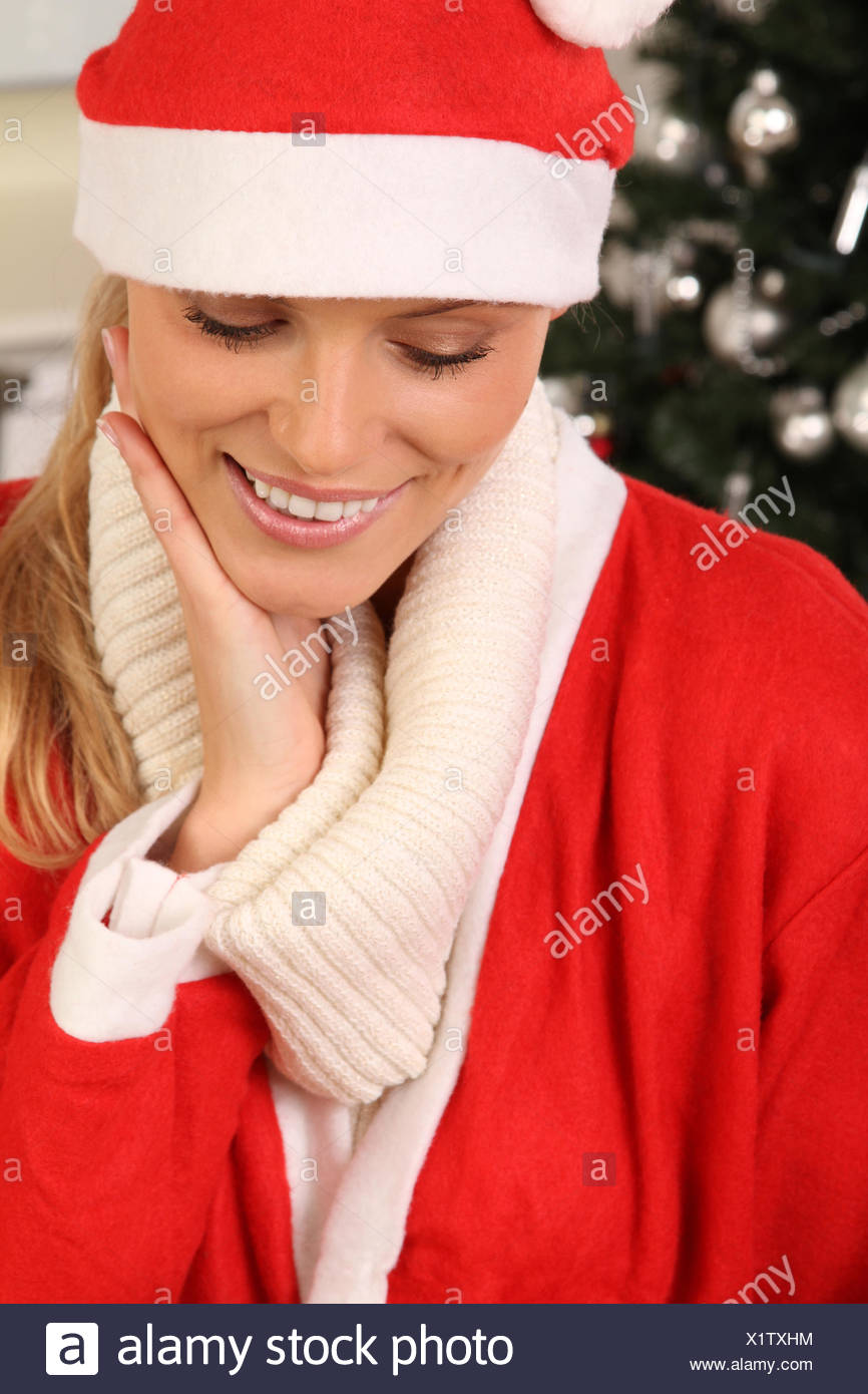 Nikolaus Woman Stockfotos und -bilder Kaufen - Alamy