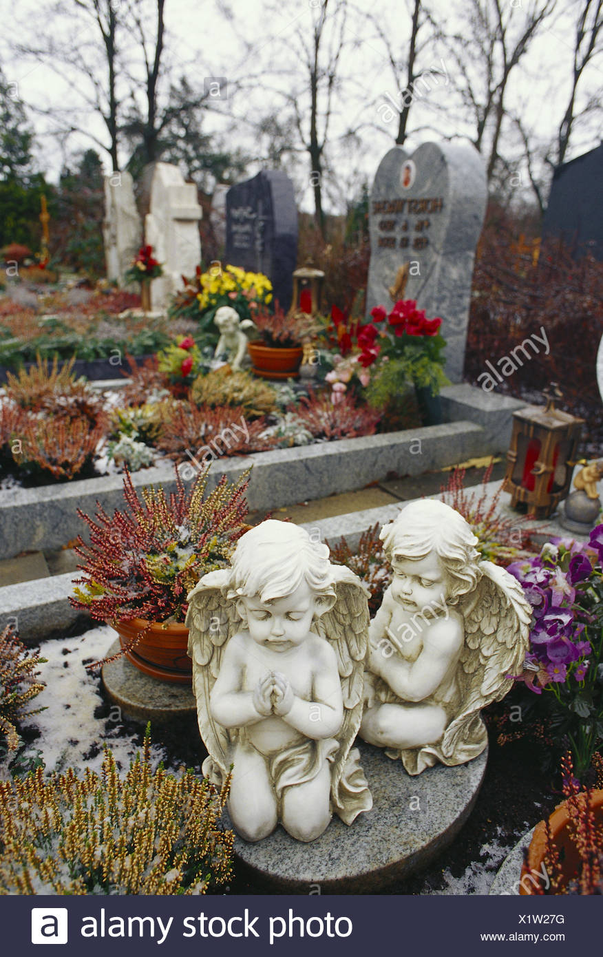 Deutschland Bayern Hof In Der Halle Friedhof Grab Die