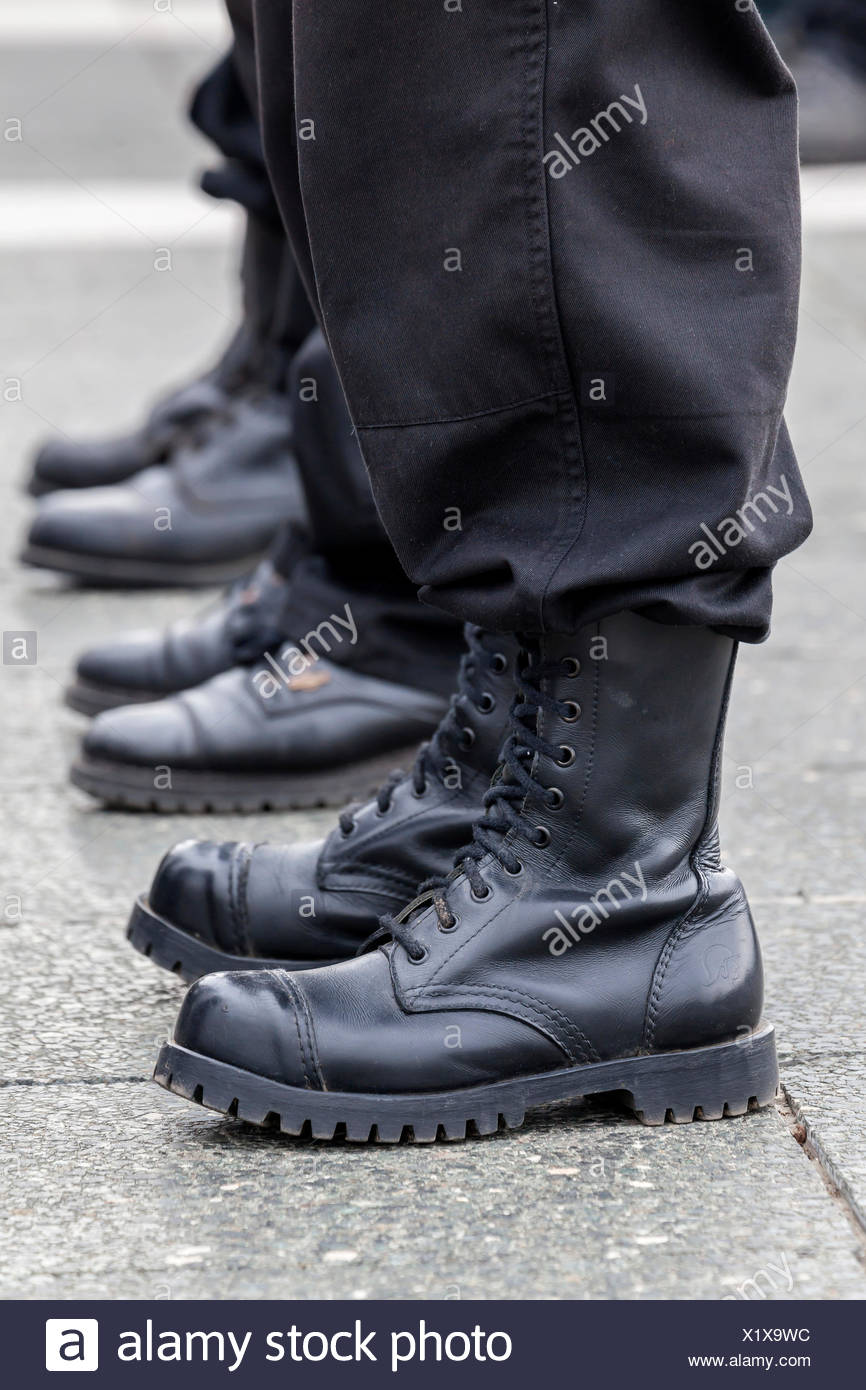 Combat Boots Nazi Stockfotos & Combat Boots Nazi Bilder Alamy Combat Boots Nazi Stockfotos & Combat Boots Nazi Bilder Alamy