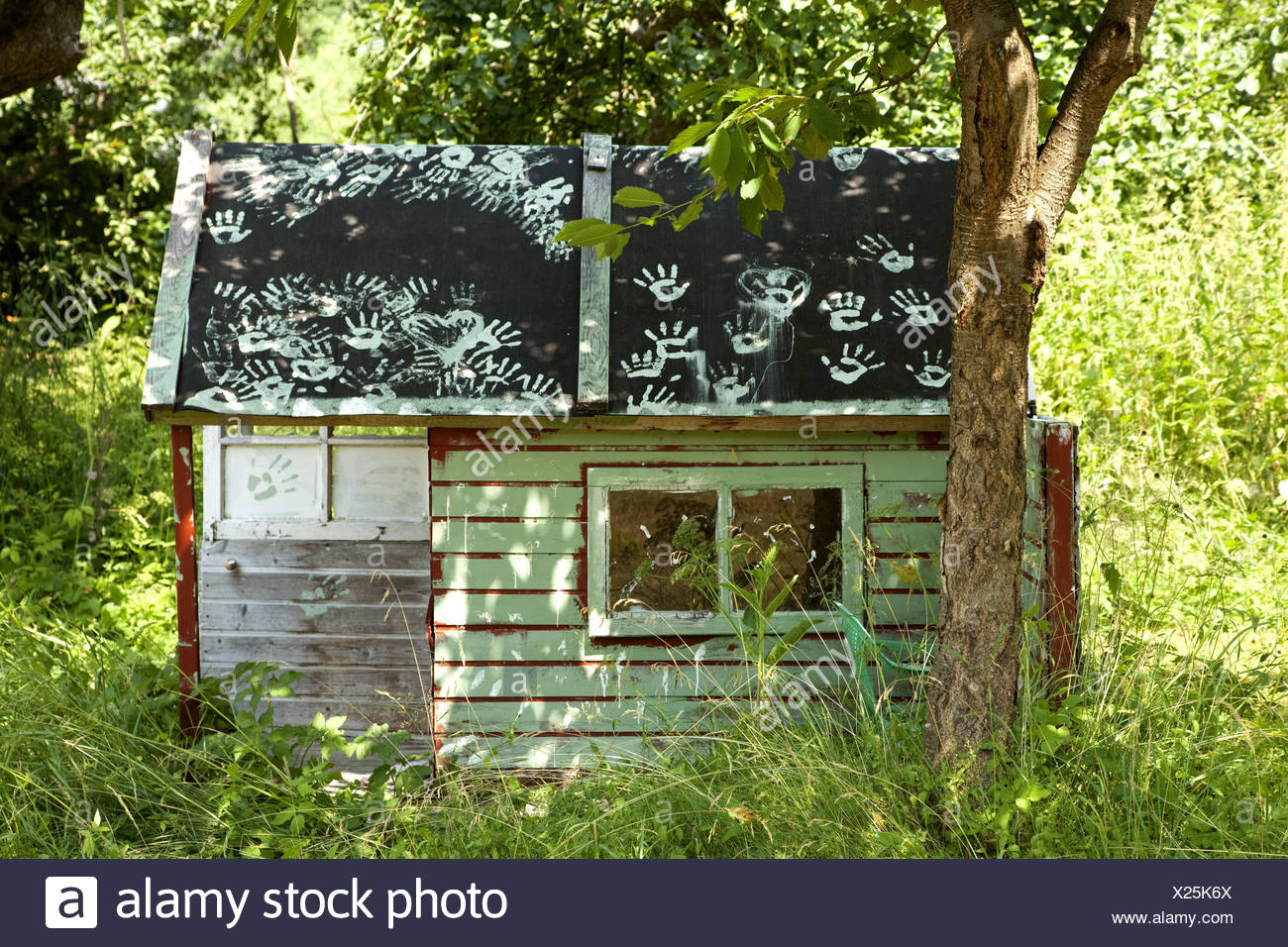 Garten Kinder Haus Holzhaus Hutte Blockhaus Garten Natur