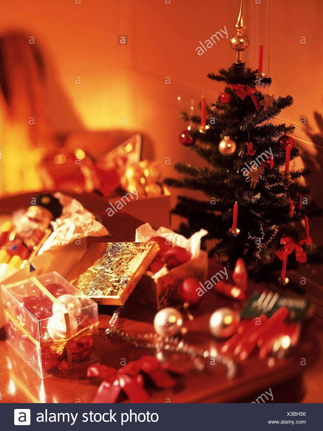 Weihnachten Weihnachtsbaum Tabelle Weihnachtsdekoration