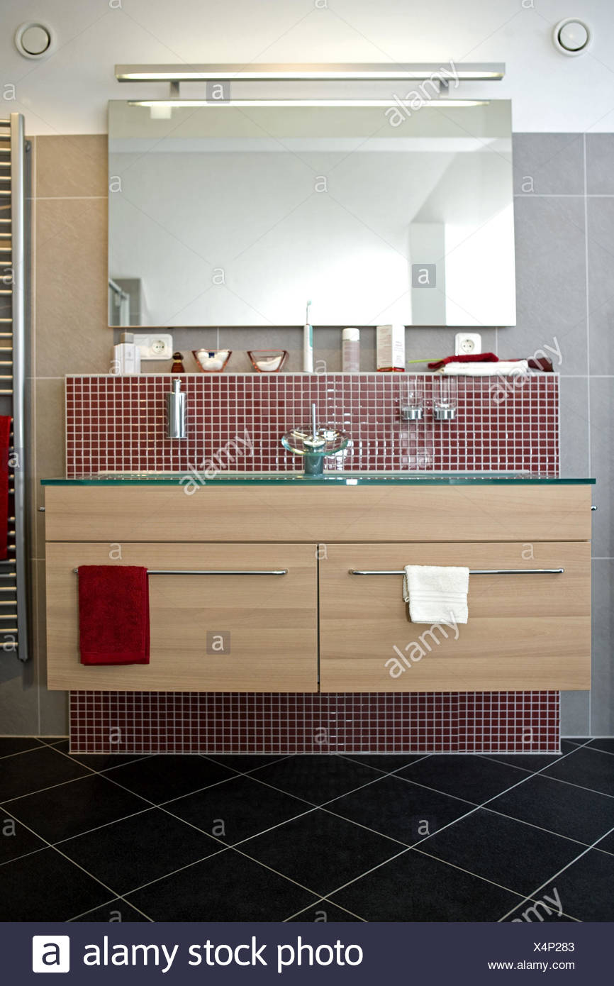 Badezimmer Waschtisch Modern Stockfoto Bild 278309251