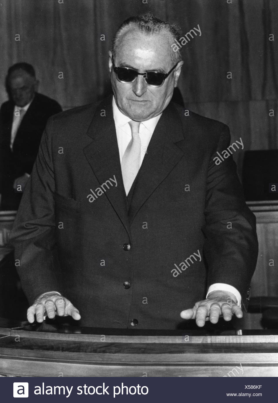 Ferdinand Schoerner Stockfotos und bilder Kaufen Alamy