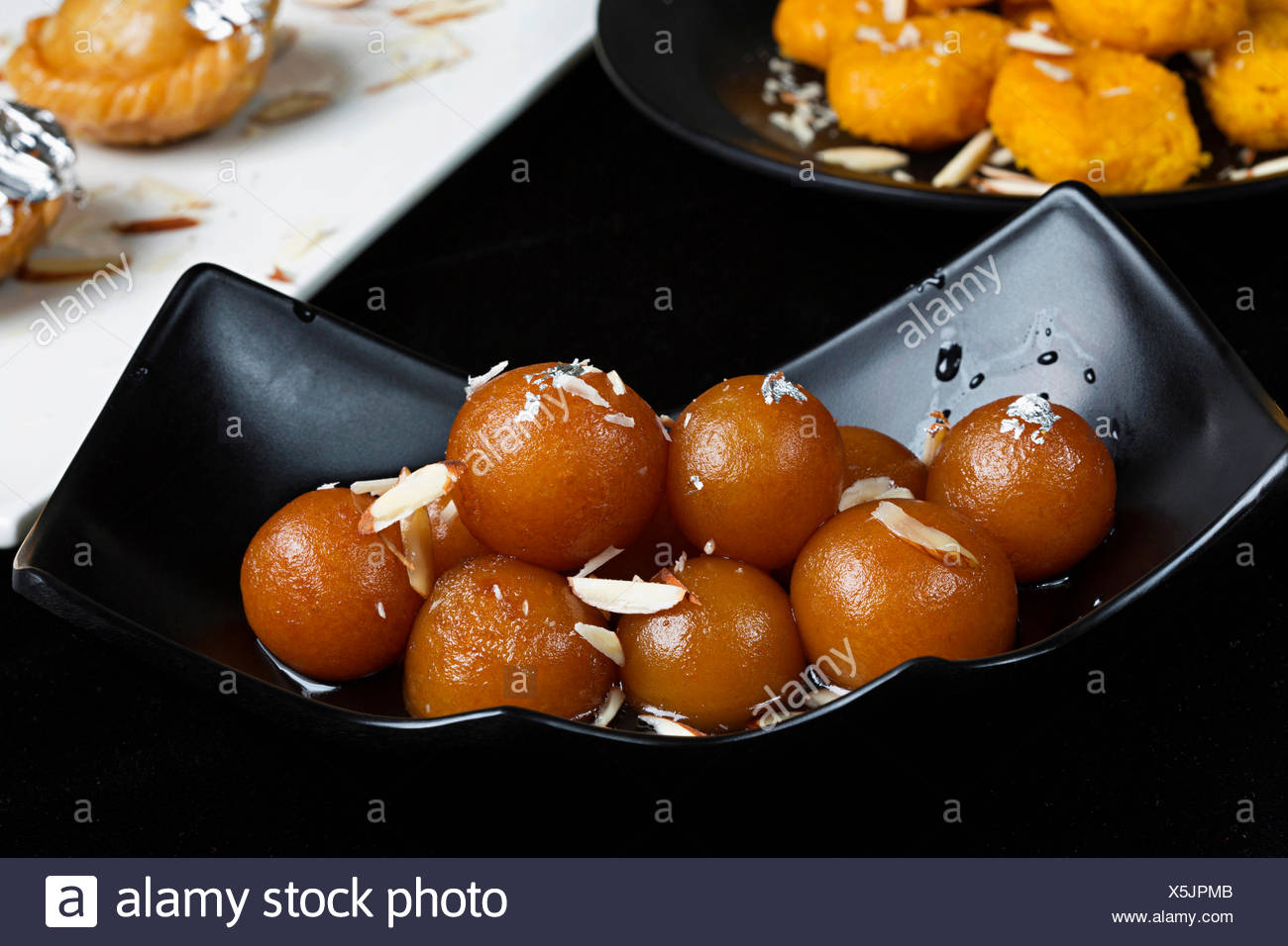 Gulab Jamun indische Dessert Pune, Indien Stockfoto, Bild 278852123 Alamy