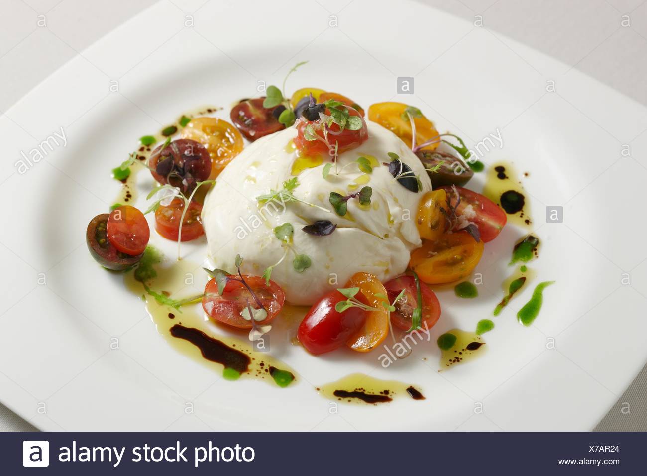 Frische Burrata Salat Inigo Fusion Bar Restaurant Altea Alicante Spanien Stockfotografie Alamy