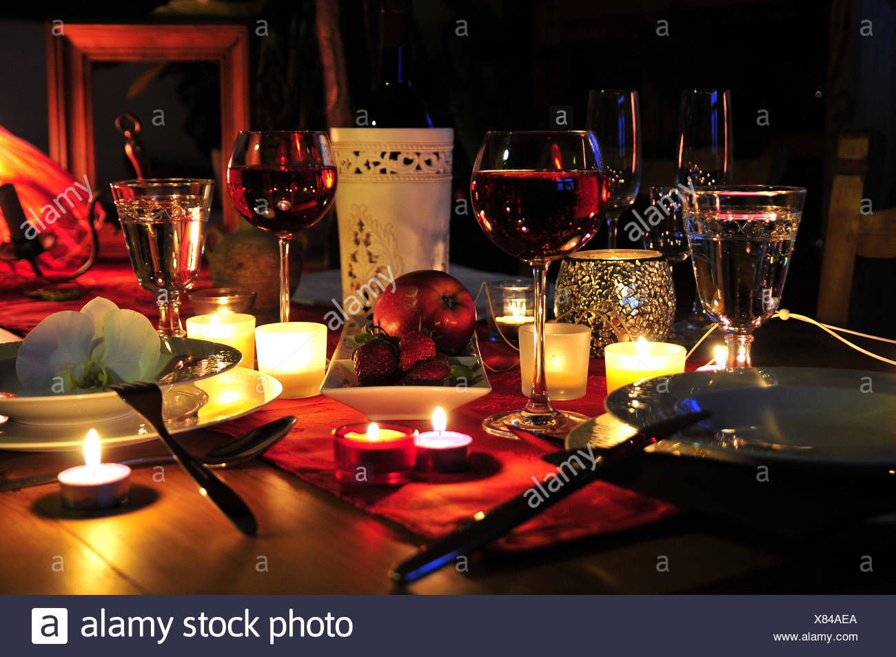 romantisches Candlelightdinner Stockfoto, Bild 280379186 Alamy