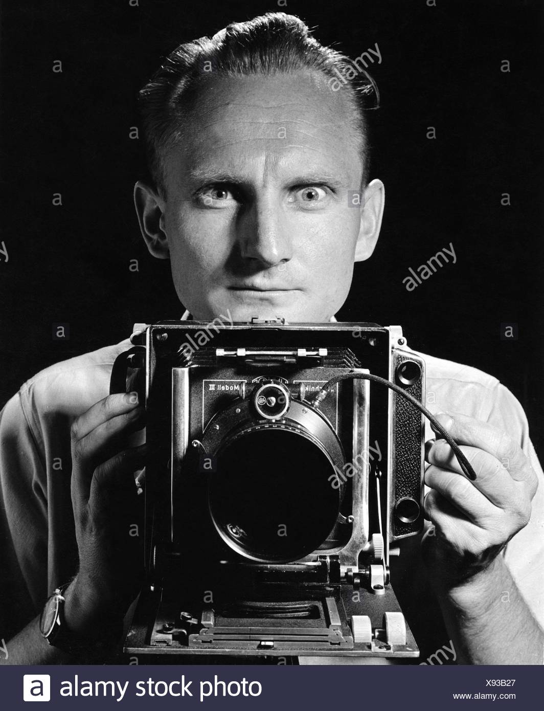 Fotografie Fotografen Fotograf Mit Kamera 50er Jahre Zusatzliche Rechte Clearenzen Nicht Vorhanden Stockfotografie Alamy