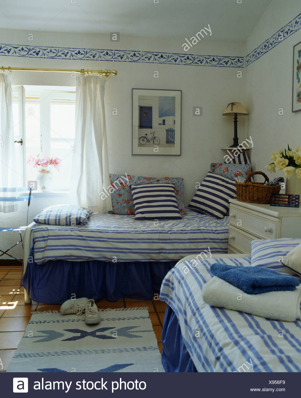 Landhaus Schlafzimmer Blau Caseconrad Com