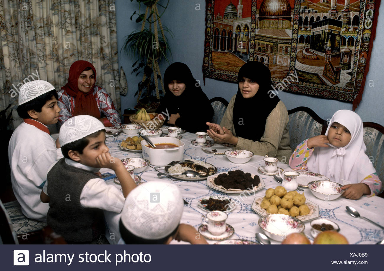 Iftar Stockfotos & Iftar Bilder - Alamy