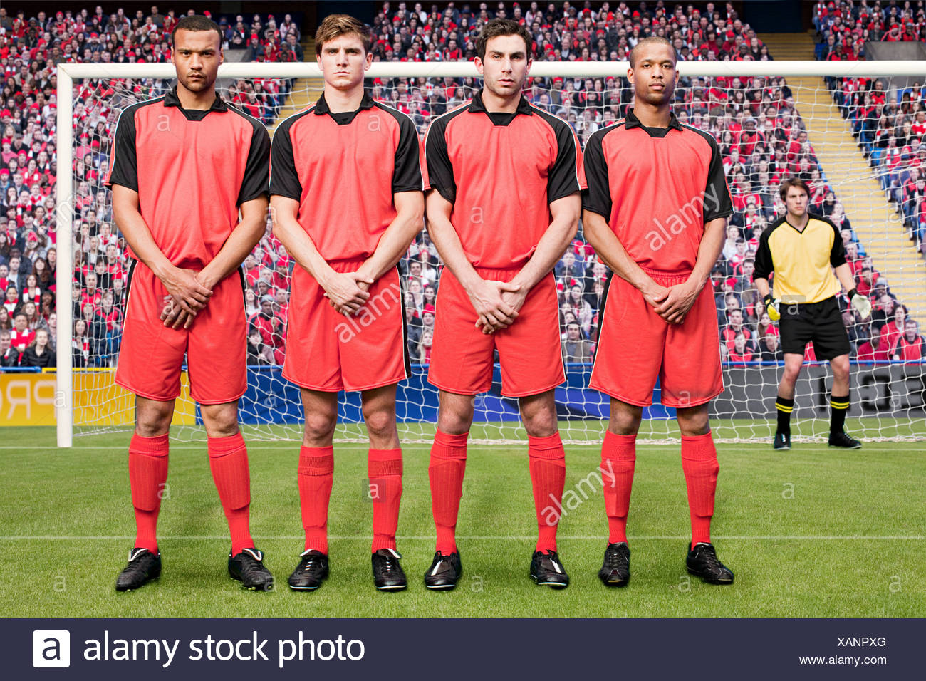 Free Kick Wall Stockfotos Und Bilder Kaufen Alamy Free Kick Wall Stockfotos Und Bilder Kaufen Alamy
