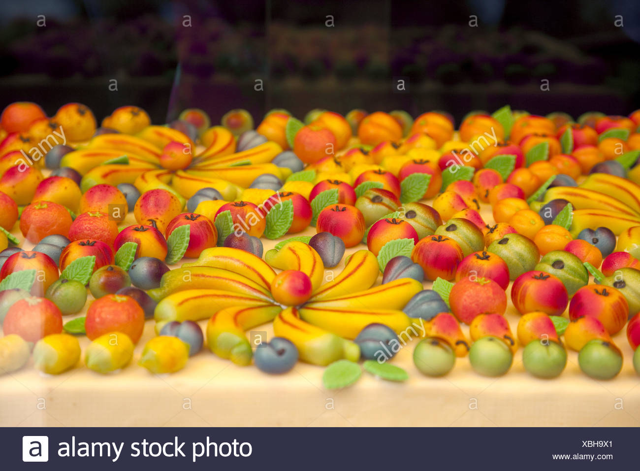 Marzipan Fruits Stockfotos und -bilder Kaufen - Alamy