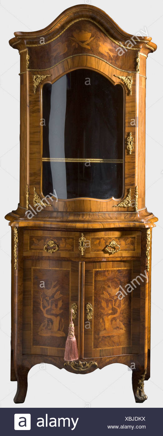 Maser Furnier Stockfotos Und Bilder Kaufen Alamy