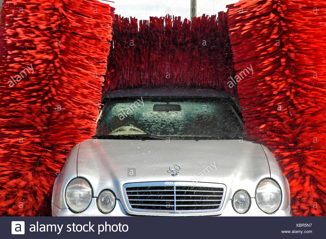 Mercedes Silber Stockfotos Und Bilder Kaufen Alamy
