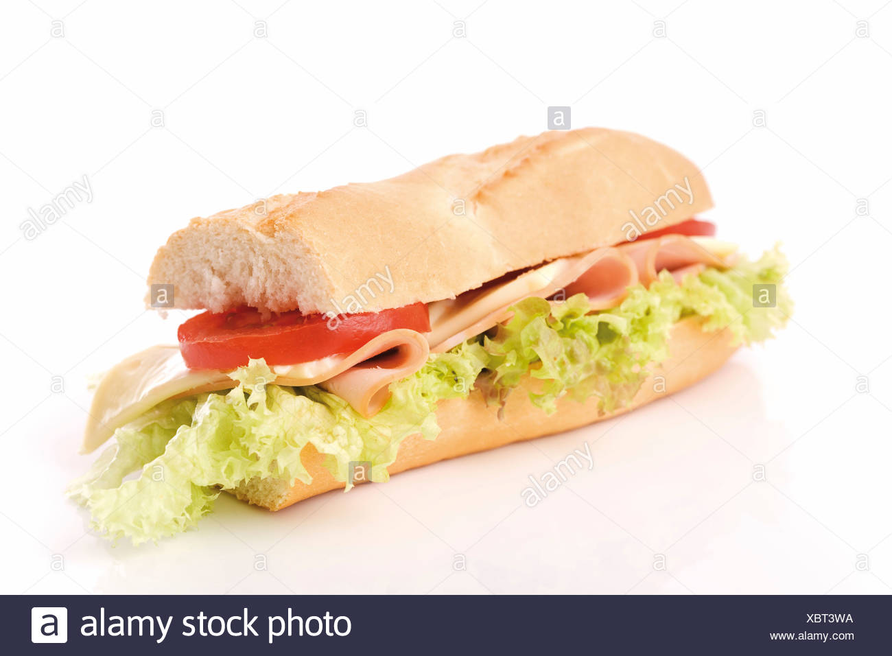 Truthahn Sandwich Mit Tomaten Gurken Und Salat Stockfotografie Alamy