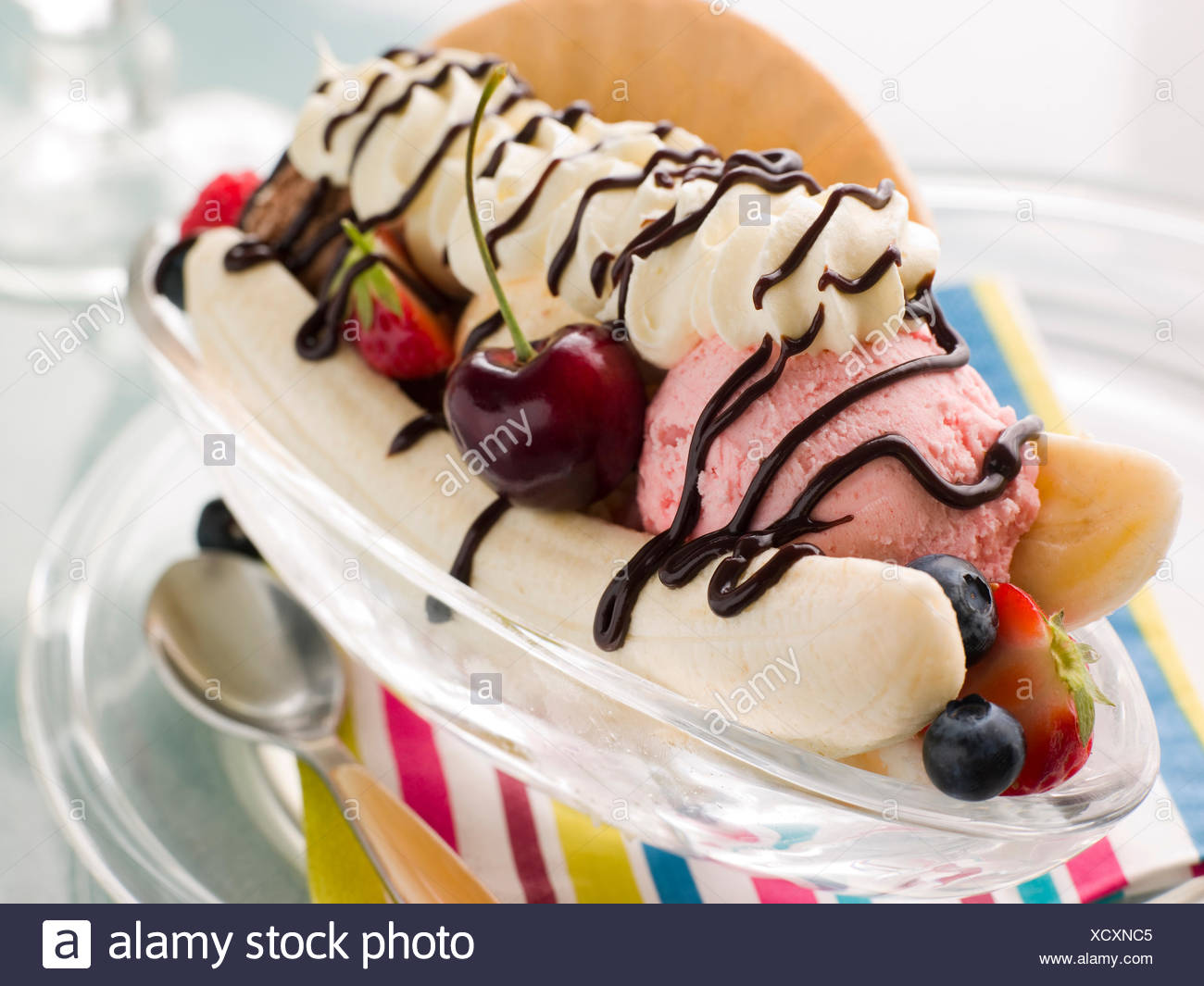 Eisbecher Banana Split Stockfotografie Alamy