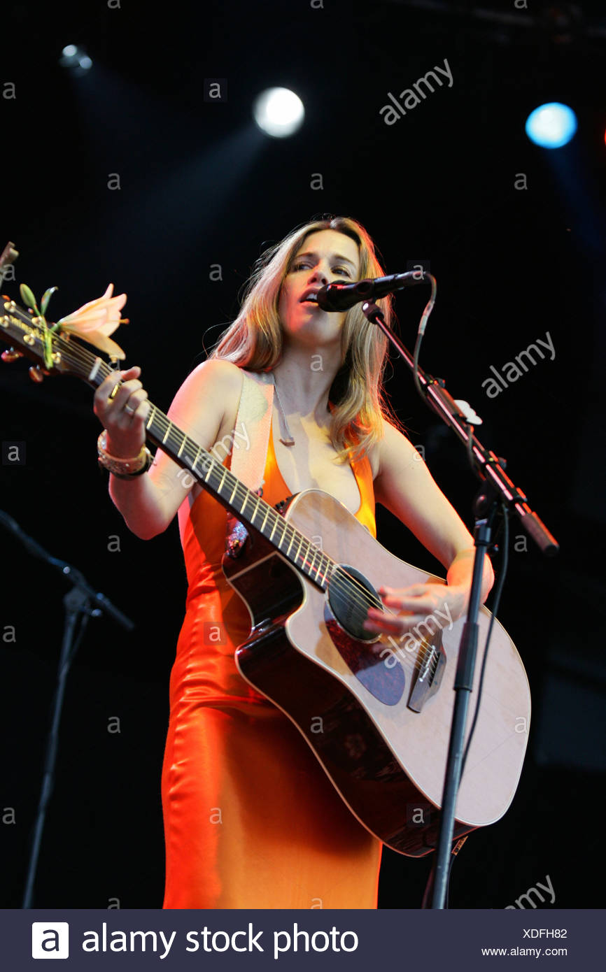 USamerikanische SingerSongwriterin Heather Nova die live bei den