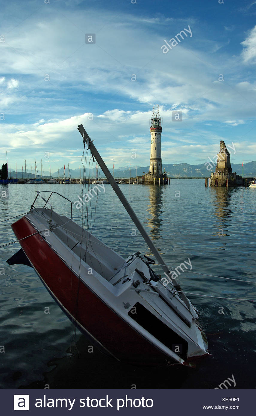 Kunst Objekt Sinking Ship Lindau Hafen Stockfoto Bild
