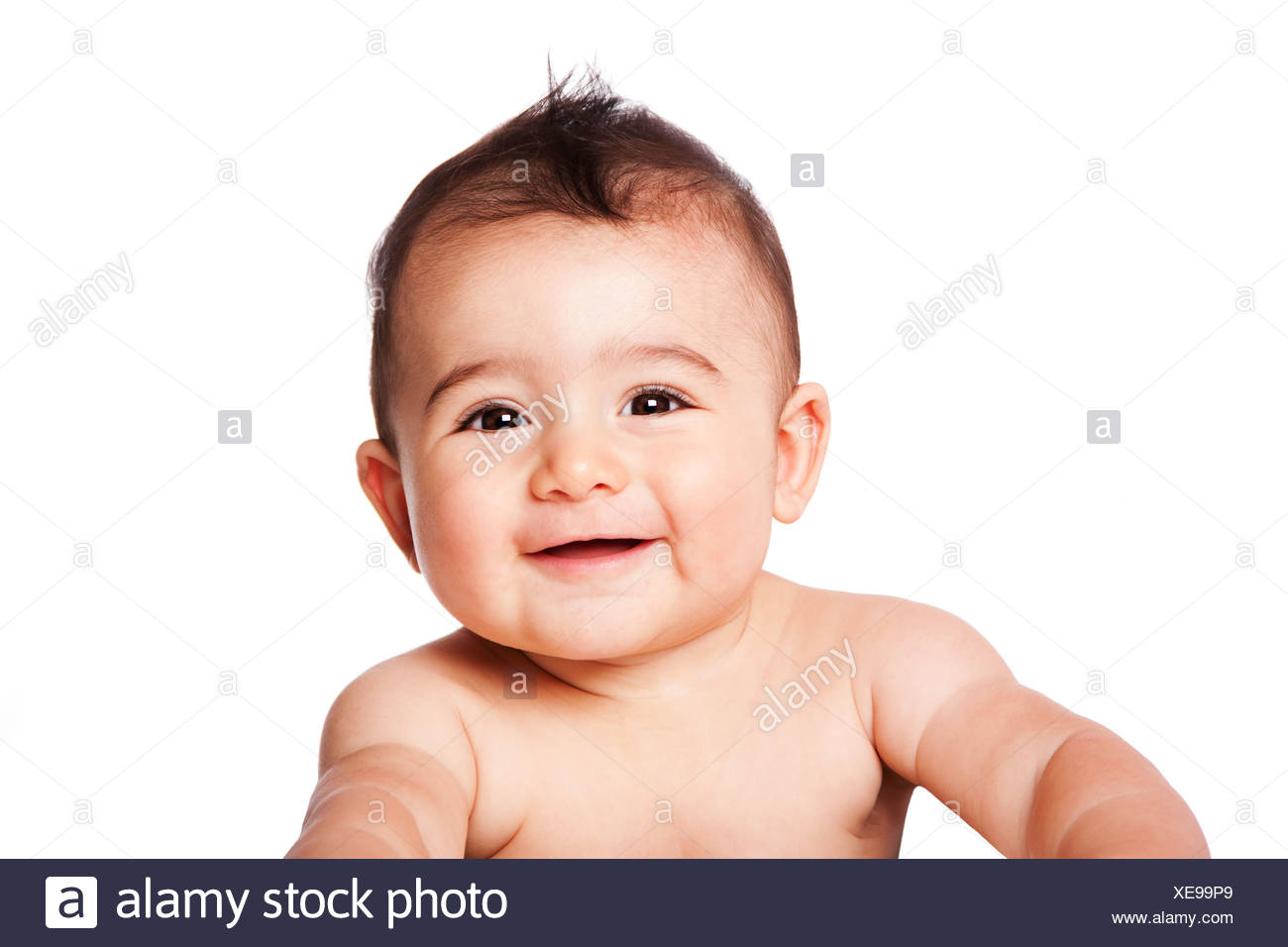 Schone Ausdrucksstarke Liebenswert Glucklich Susse Lachende Baby Saugling Lacheln Isoliert Stockfotografie Alamy