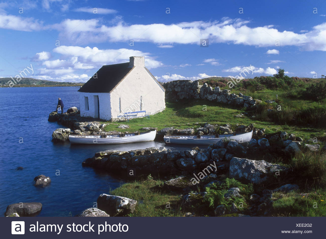 Europa Grossbritannien Irland Co Galway Connemara Ferienhaus An Der Kuste In Der Nahe Von Casla Stockfotografie Alamy
