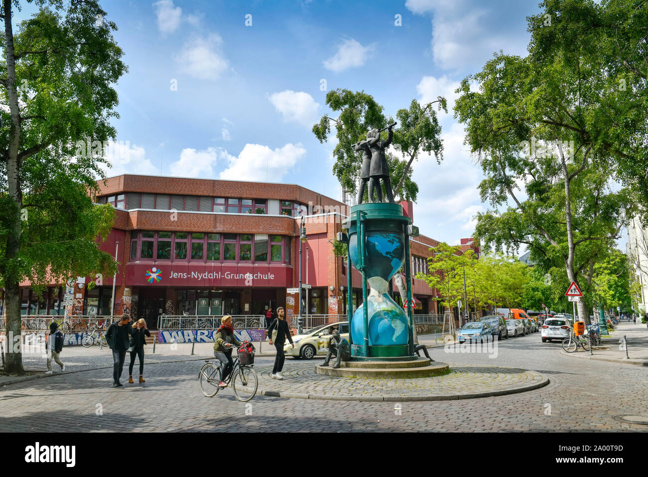 Denkmal Doppelter Almirante, Admiralstrasse, Kreuzberg, Berlín, Alemania Foto de stock