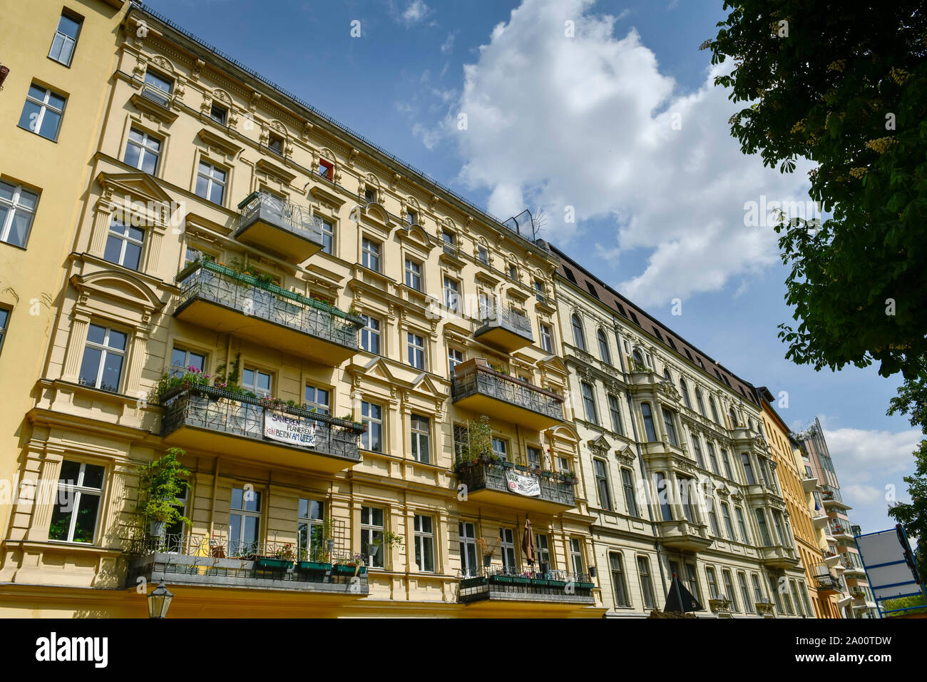 Altbauten, Fraenkelufer, Kreuzberg, Berlín, Alemania Foto de stock
